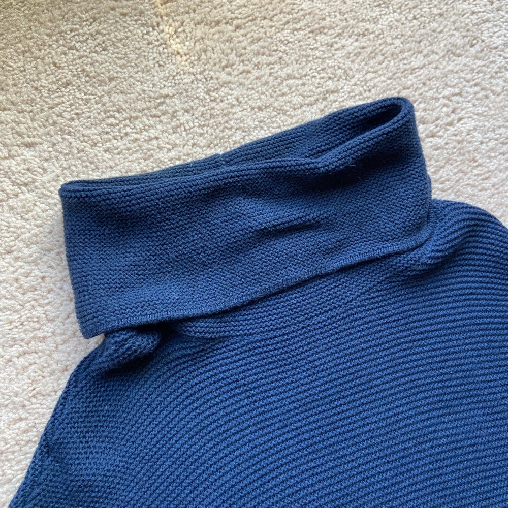 Banana Republic Navy Cowl / Turtleneck Knit Sweater - Size M for Women - Picture 2 of 6